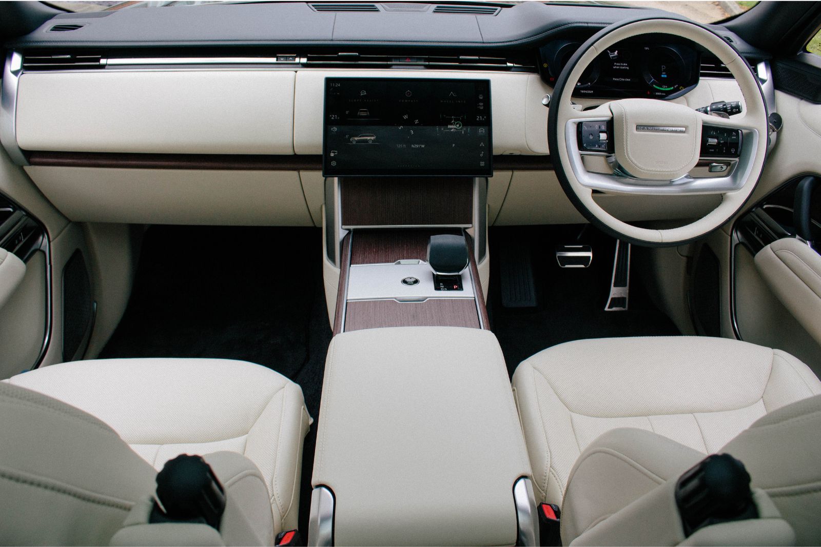 Range Rover Front Interior front