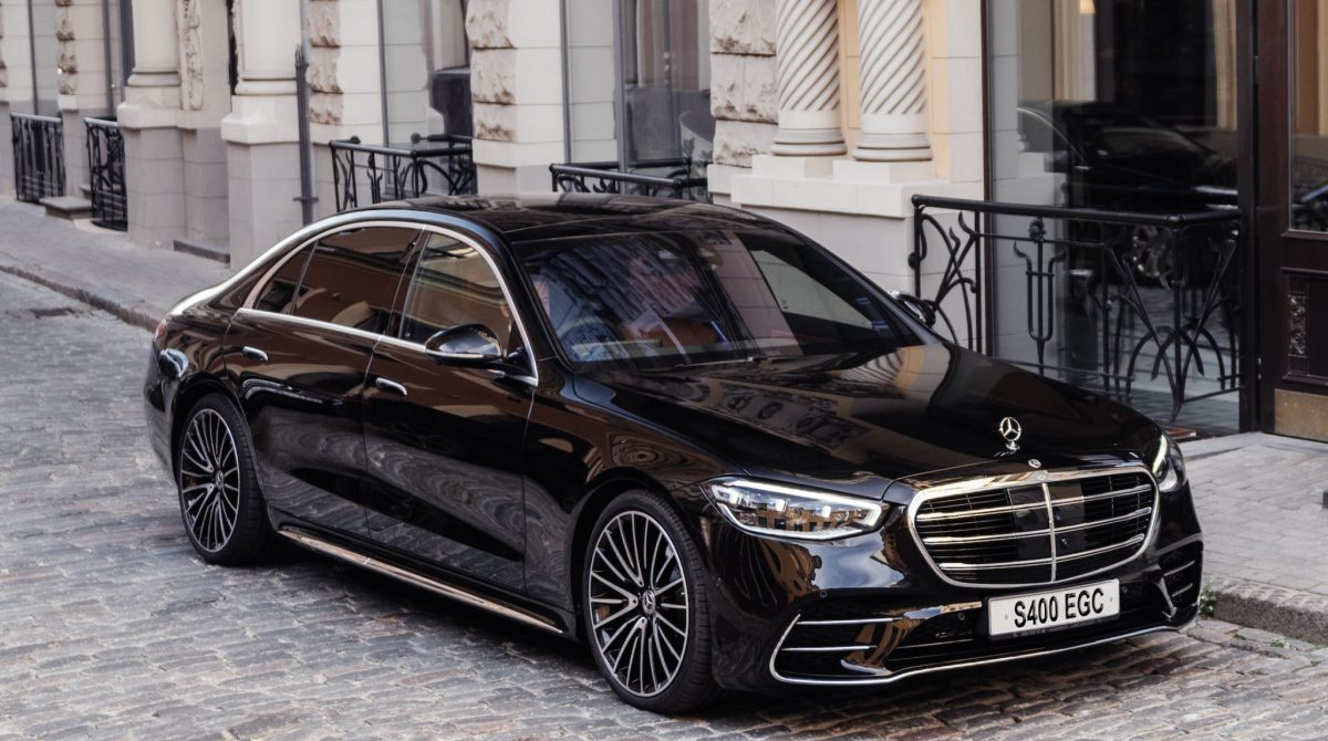 S-Class W223 Chauffeur London S-Class W223 Chauffeur London