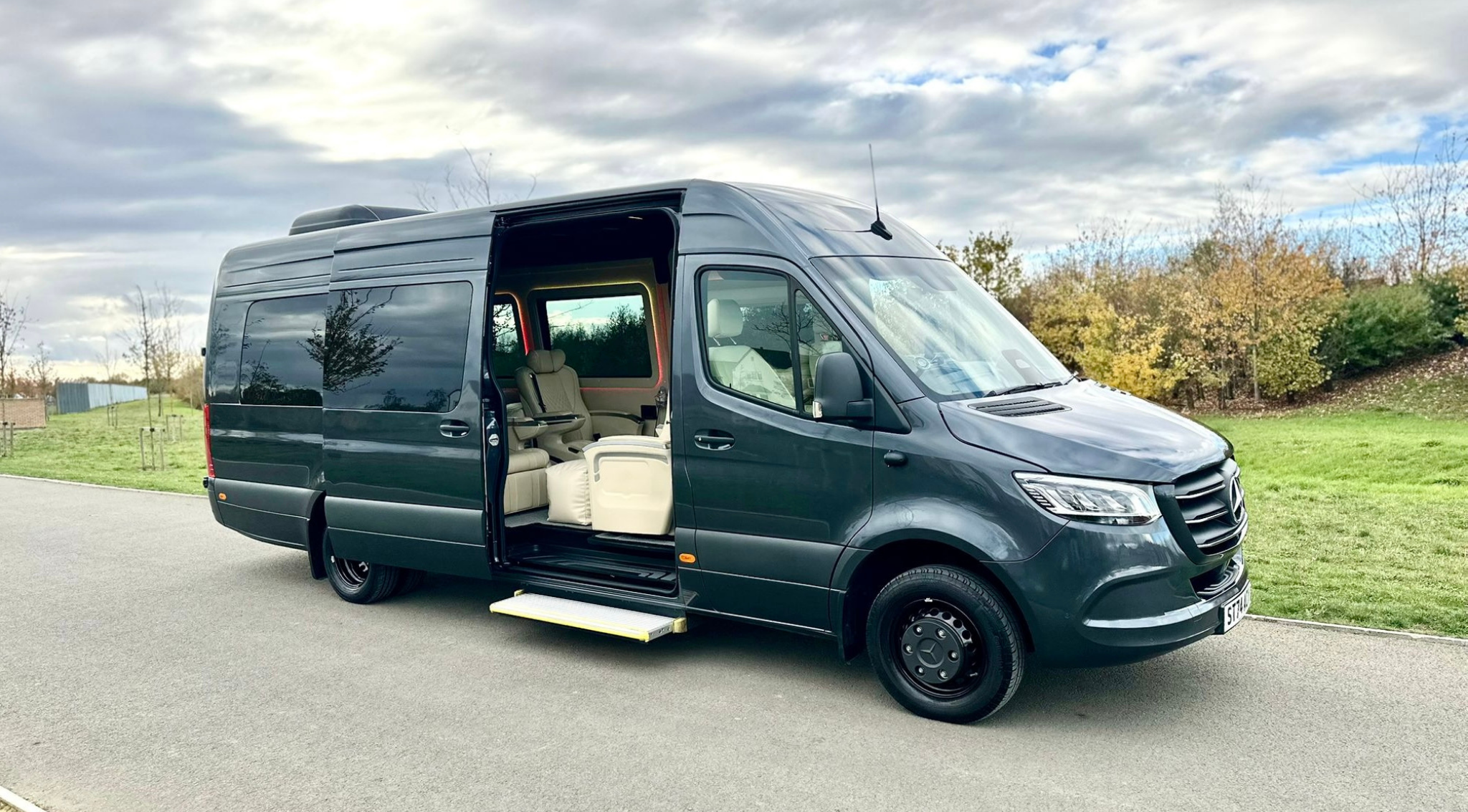 Luxury Sprinter Chauffeur Hire UK Luxury Sprinter Chauffeur Hire UK