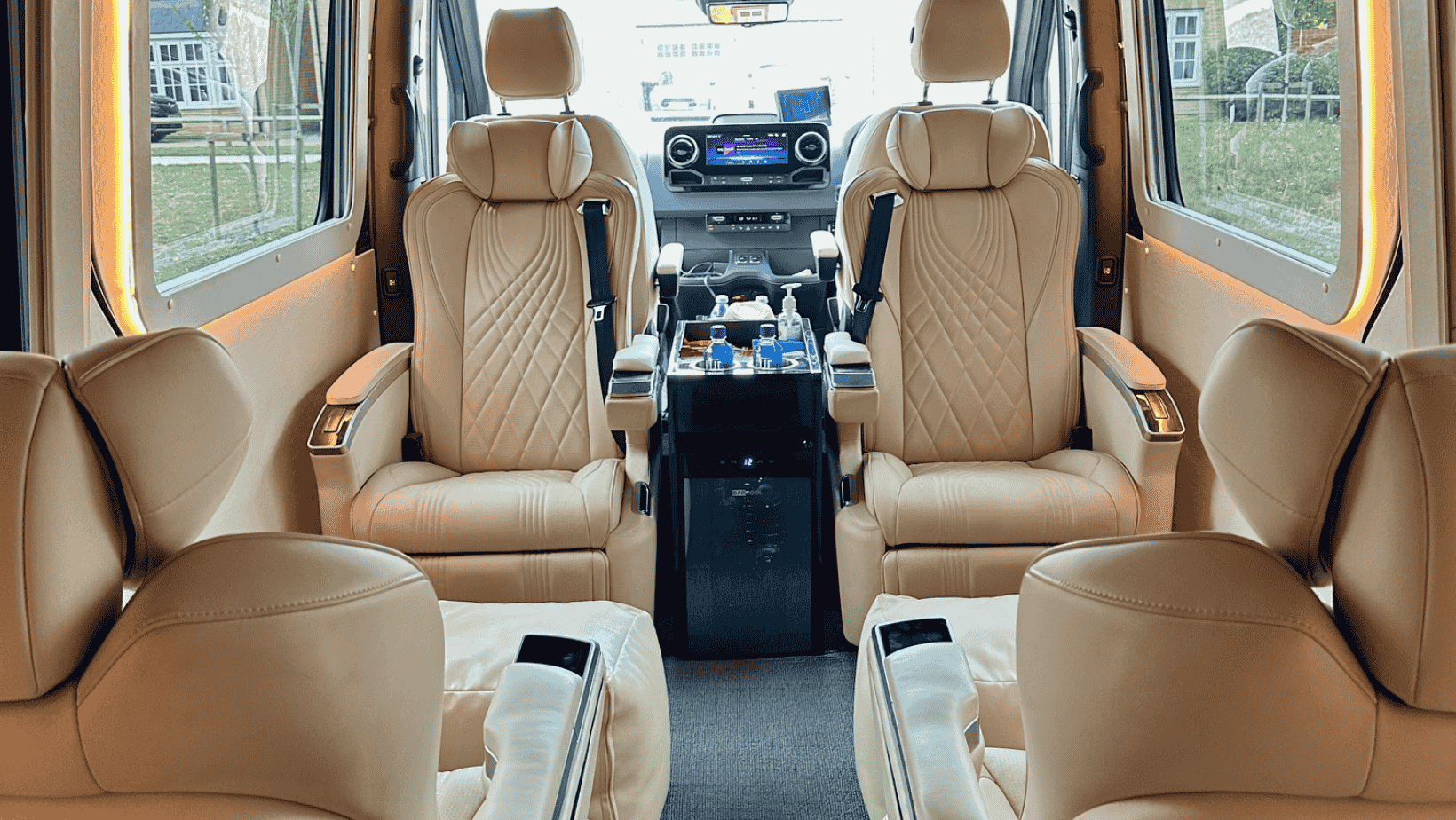 Sprinter chauffeur hire London & UK tours Sprinter chauffeur hire London & UK tours