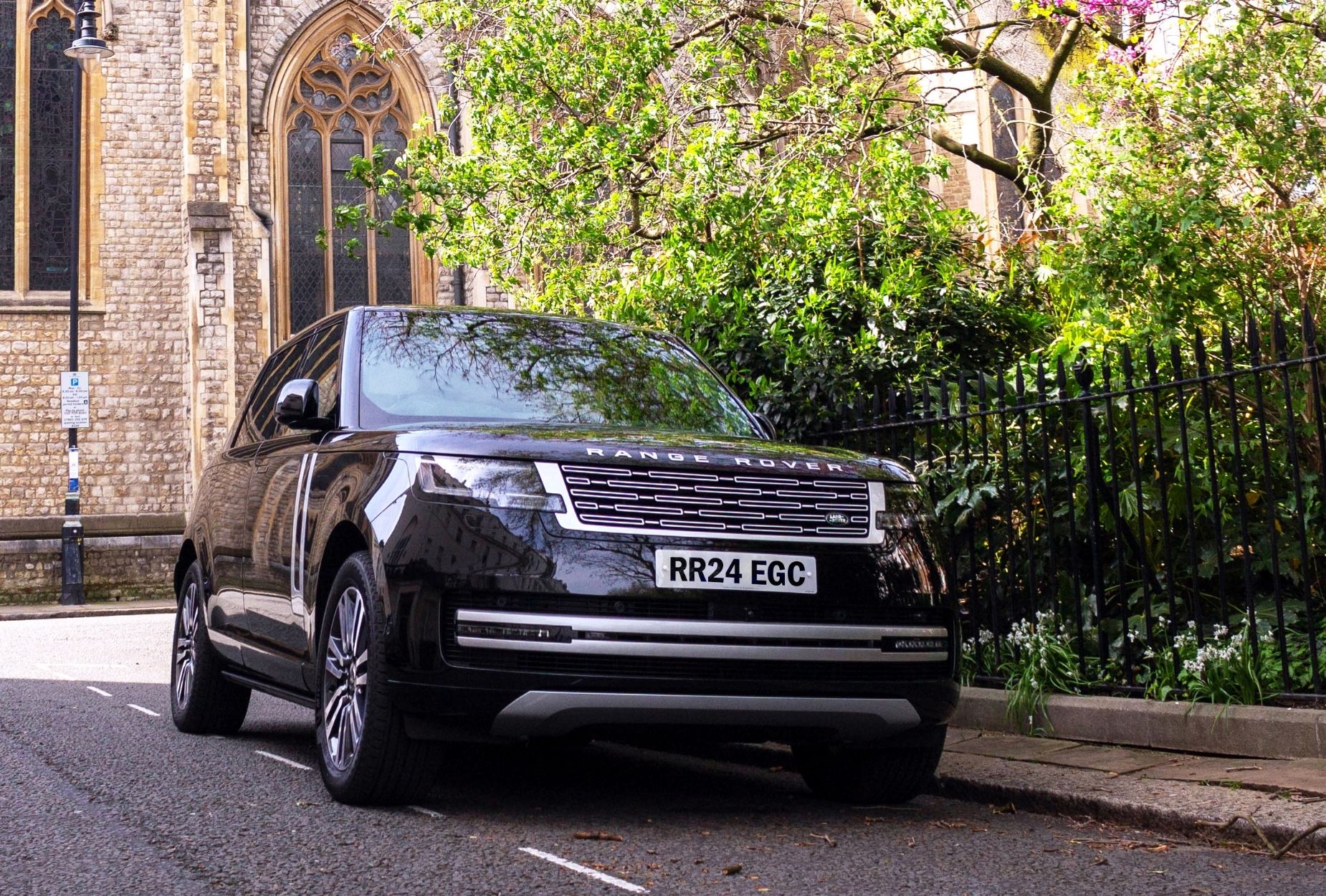 Range Rover Chauffeur Service Range-Rover-Chauffeur-Service