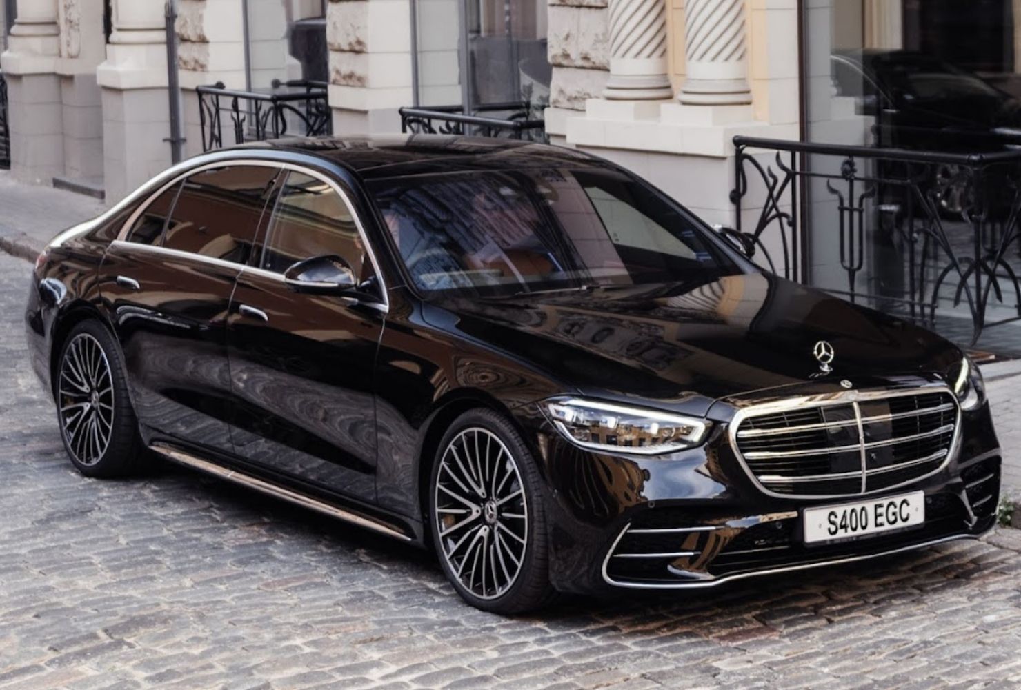 S Class Chauffeur Service to Dover S-Class-Chauffeur-Service-to-Dover